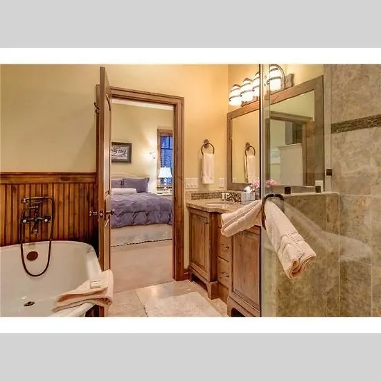 Hotel Acuarium Suite Resort Santo Domingo