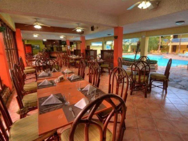 Hotel Acuarium Suite Resort Santo Domingo
